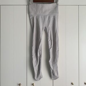 Gymshark Vital Rise Seamless Leggings light‎ gray small